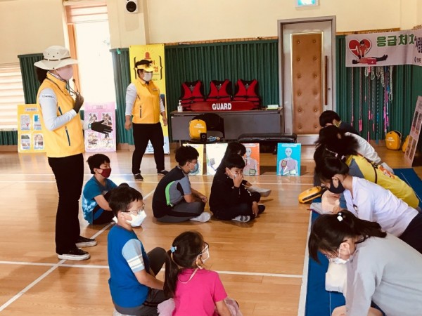 thumb-237920812_309OrnDE_0830c76eddff35648999a6ba85b35b6a6aa32809_600x450