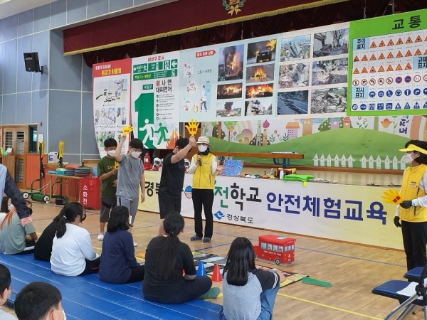 thumb-237920812_zF0OR5cn_ee41e7995daf22b9cdb1186ac3921a7533c42b51_600x450