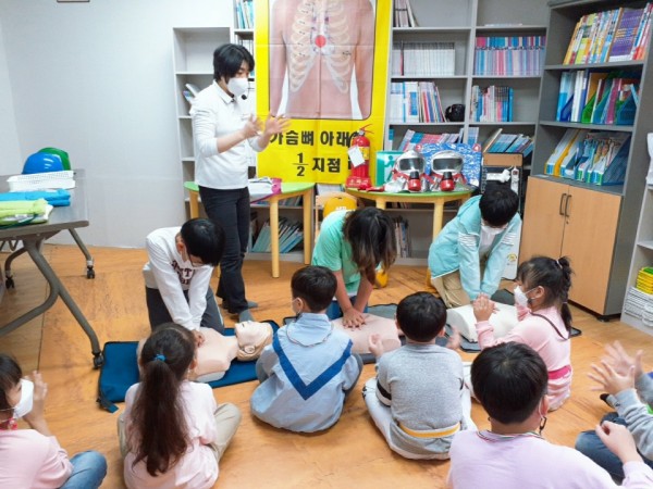 thumb-237920812_xVLlZRQz_f9e2f5c63f219a033cd7c24da0b571a1b2dc6842_600x450