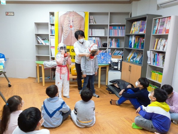 thumb-237920812_ktIUsVrO_bce06c987689937bff39c0ff82f62db982786d08_600x450