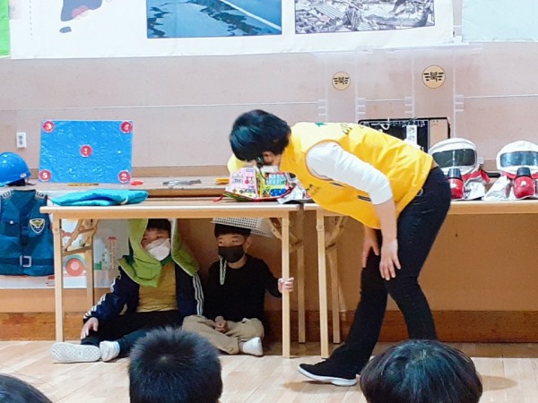 thumb-237920812_DFf0TYpZ_e5fb4efadcb13c3684ad56f61d185d0f36e9246c_600x450