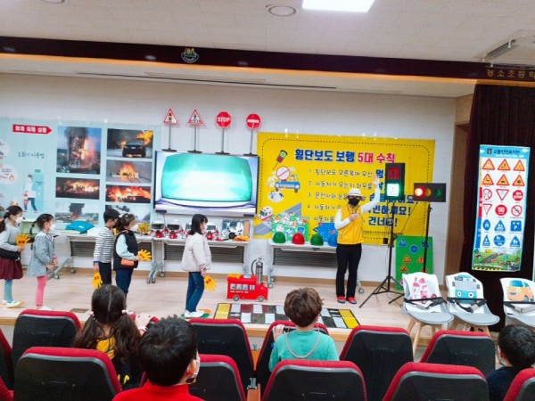 thumb-237920812_zCNr1PpQ_229ac3b30fddd5997e5e1a377b13cd4006ecdbef_600x450