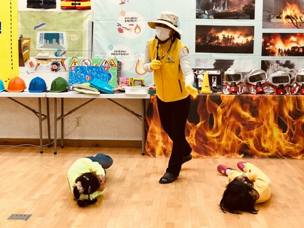 thumb-237920812_opPOaFIM_43ad8112bb4727f3e7fe097abd984b31c17a72a5_600x450