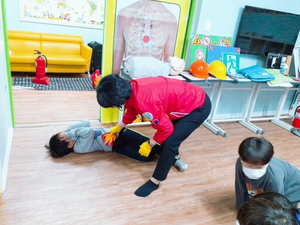 thumb-237920812_m2bt90qP_de3e363b3c44bc7866a4381b901a1954211ee442_600x450