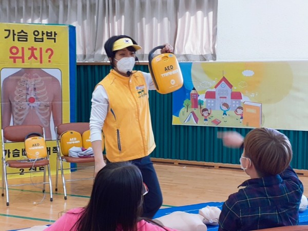 thumb-237920812_x2CzYO84_bd1c4c38d197431b16b26034e00520a592366d30_600x450