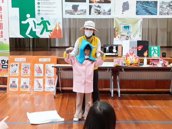 thumb-237920812_HocR7ehd_07120440ae36d051d1b0841df5516f2b8294dd76_600x450