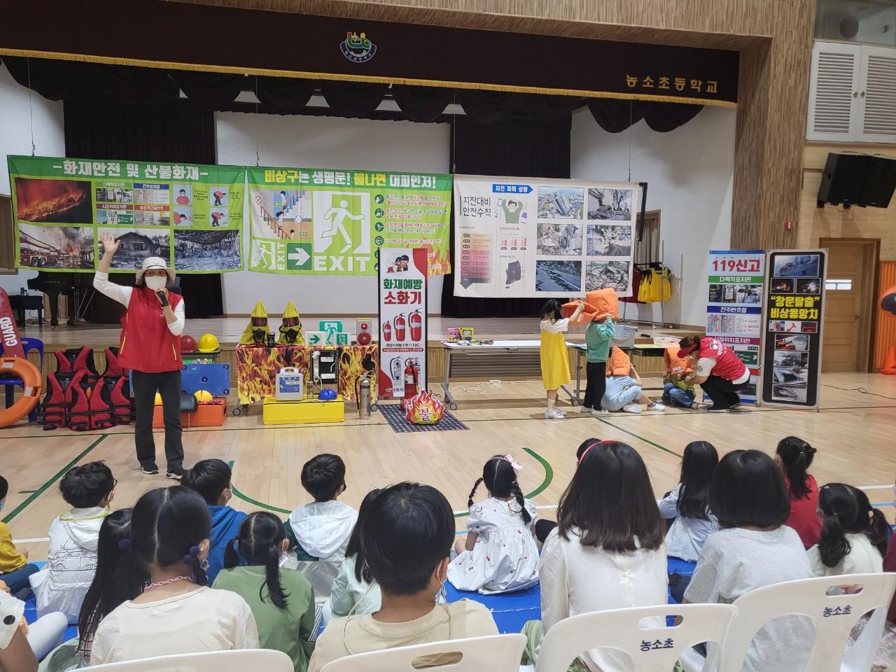 6_jciUd018svc1116vx8nx01yz_s7wvmx